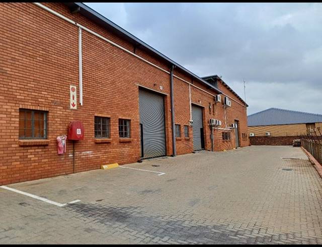 INDUSTRIAL PROPERTY TO RENT IN HENNOPSPARK